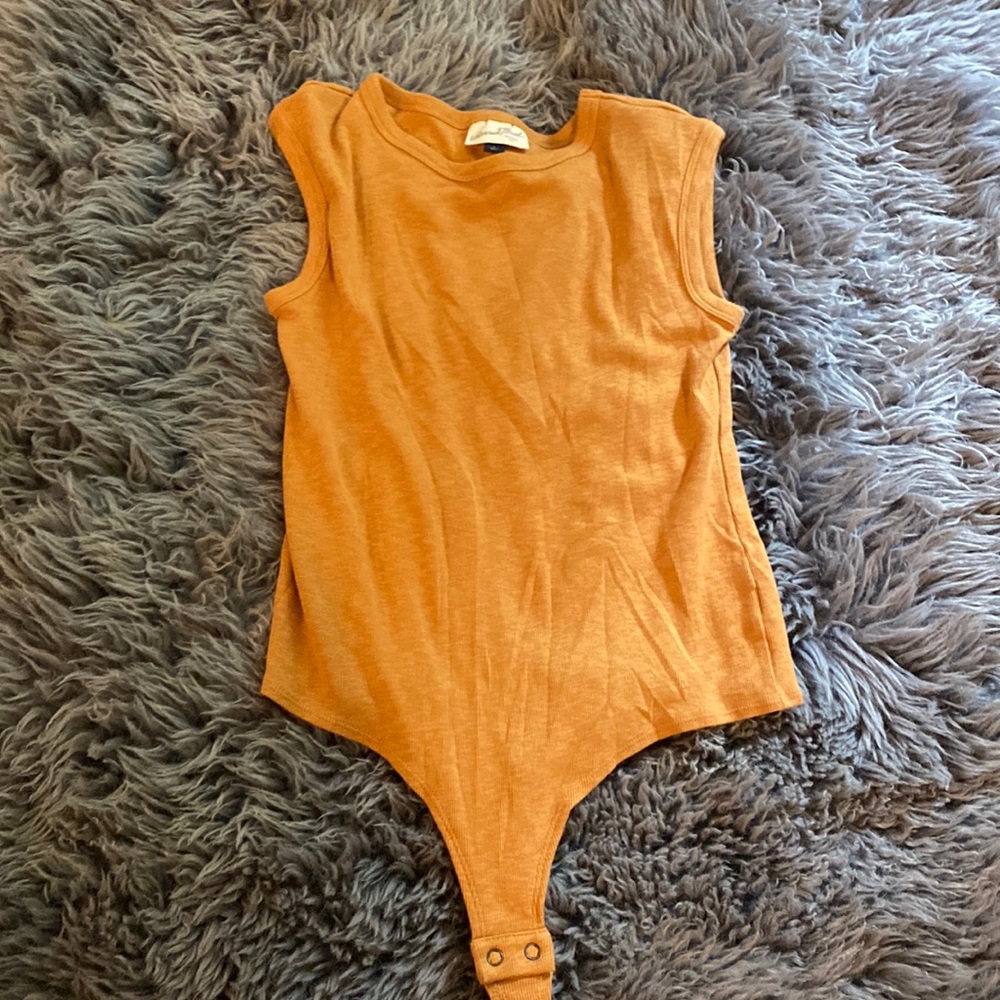 Universal Thread bodysuit